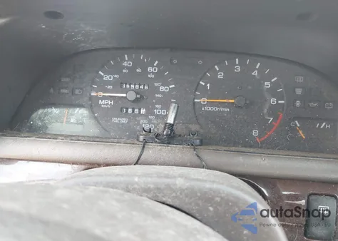 1997 Nissan Altima Gle/Gxe/Se/Xe z USA, uszkodzony, nr VIN 1N4BU31D8VC237377